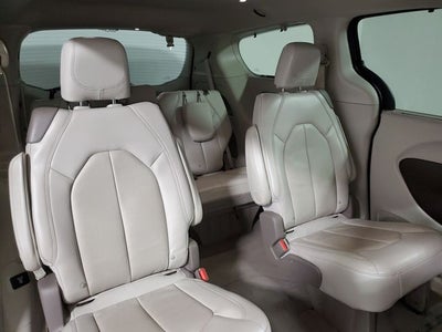 2020 Chrysler Pacifica Touring L Plus