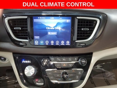 2020 Chrysler Pacifica Touring L Plus