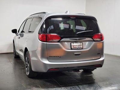 2020 Chrysler Pacifica Launch Edition