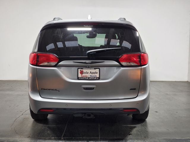 2020 Chrysler Pacifica Launch Edition