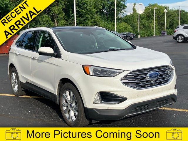 2022 Ford Edge Titanium AWD's photo