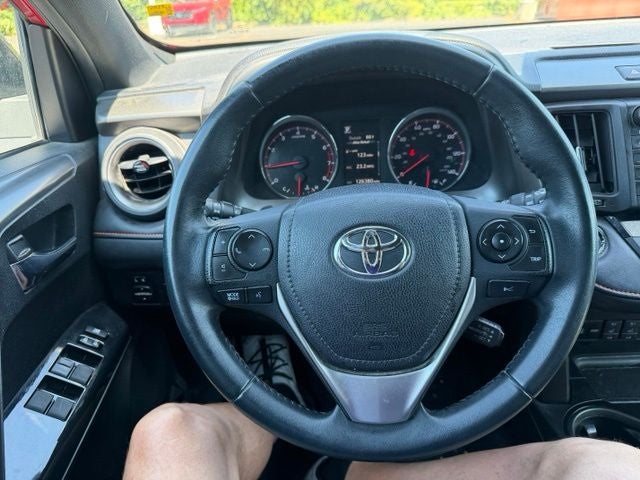 2017 Toyota RAV4 SE
