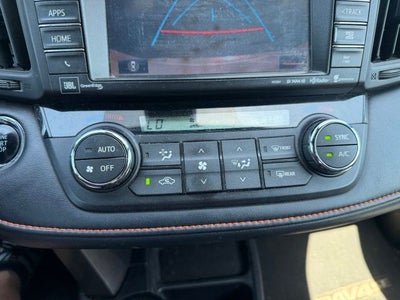 2017 Toyota RAV4 SE