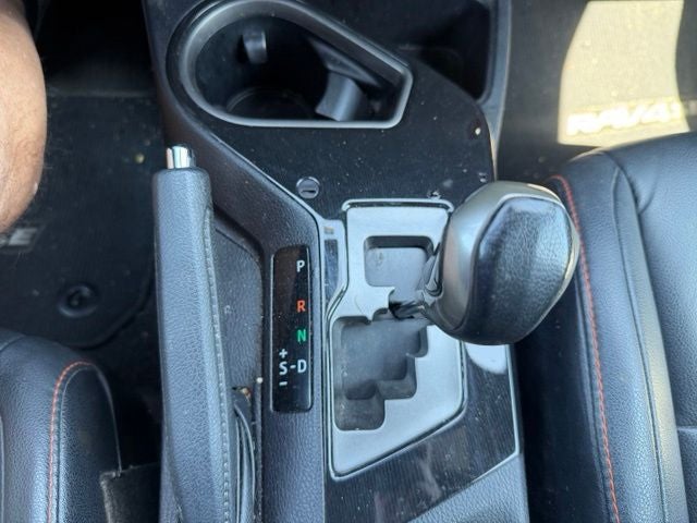 2017 Toyota RAV4 SE
