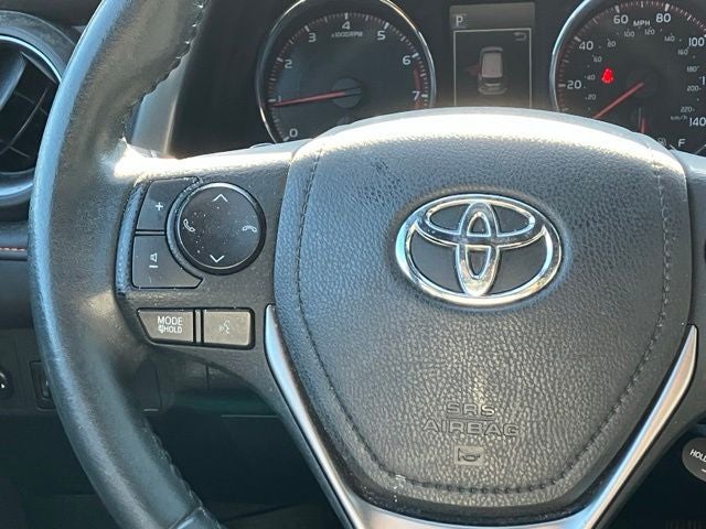 2017 Toyota RAV4 SE