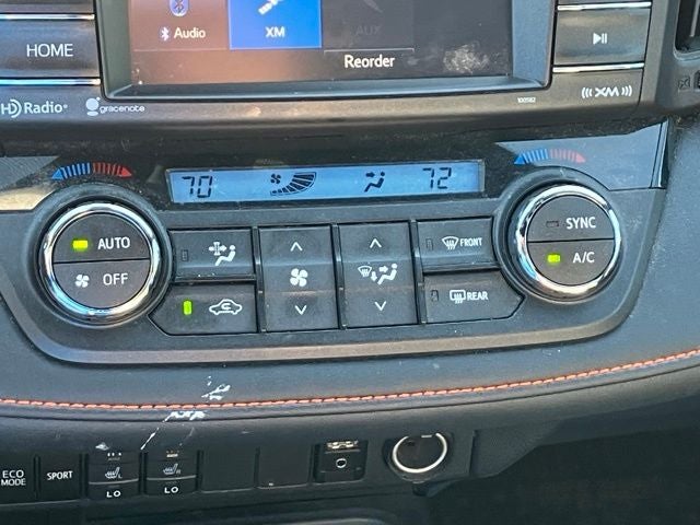 2017 Toyota RAV4 SE