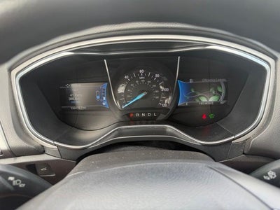 2016 Ford Fusion Hybrid SE
