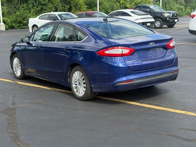 2016 Ford Fusion Hybrid SE