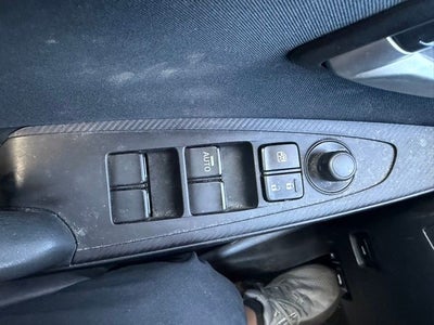 2019 Toyota Yaris LE