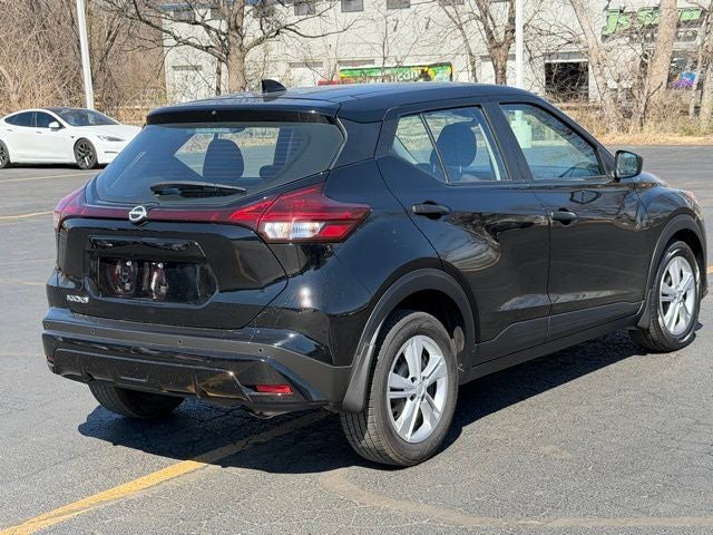 2023 Nissan Kicks S