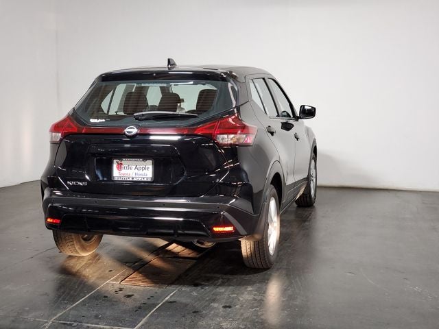 2023 Nissan Kicks S
