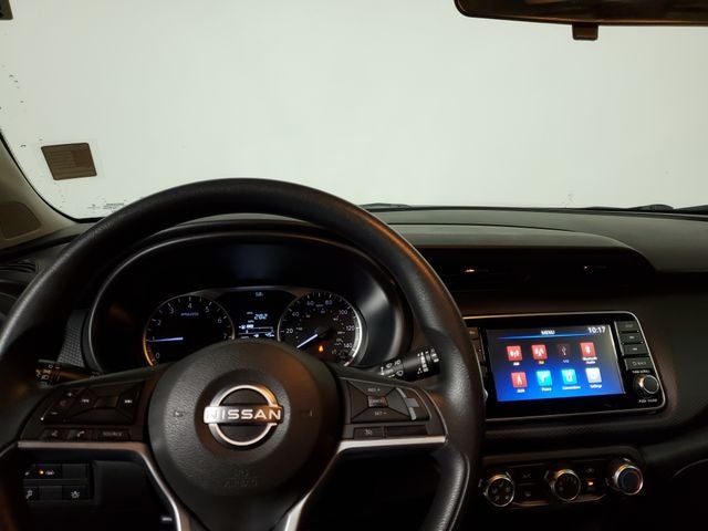 2022 Nissan Kicks S