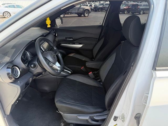 2019 Nissan Kicks SV