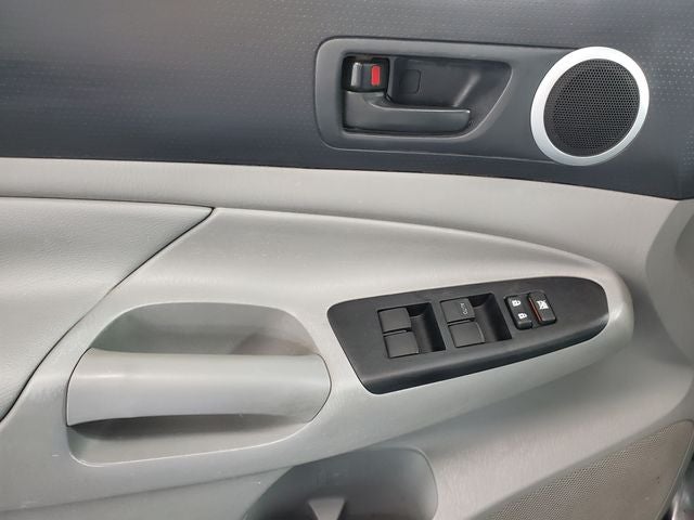 2015 Toyota Tacoma Base V6