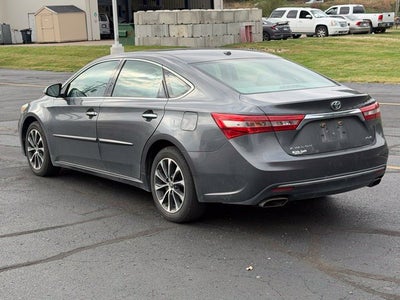 2018 Toyota Avalon XLE