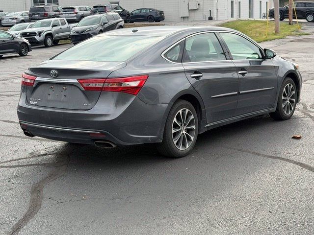 2018 Toyota Avalon XLE