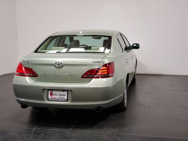 2010 Toyota Avalon Limited