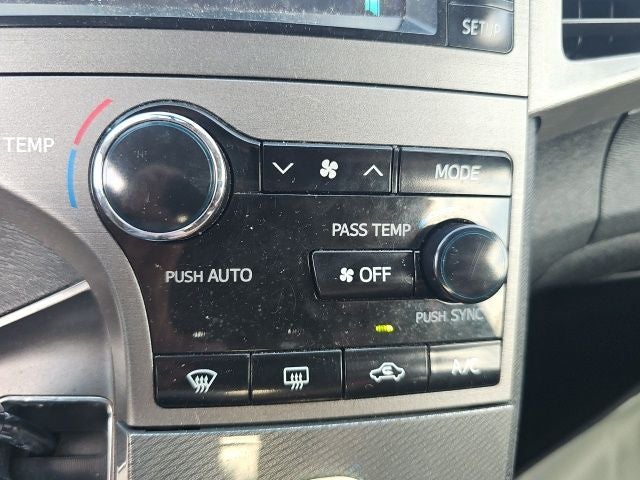 2013 Toyota Venza LE