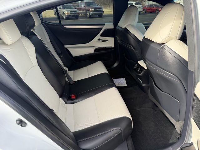 2022 Lexus ES 350 F Sport