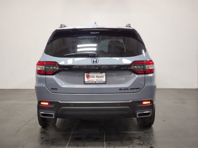 2025 Honda Pilot Black Edition