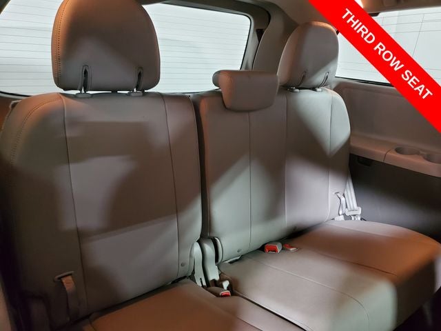2020 Toyota Sienna XLE 7 Passenger