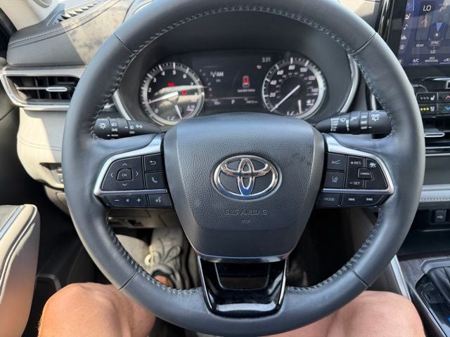 2021 Toyota Highlander Limited