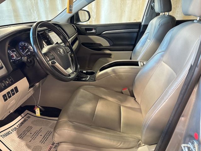 2018 Toyota Highlander Limited Platinum