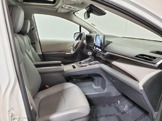 2024 Toyota Sienna XLE 7 Passenger