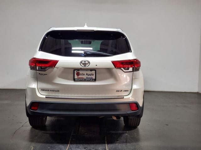 2017 Toyota Highlander XLE