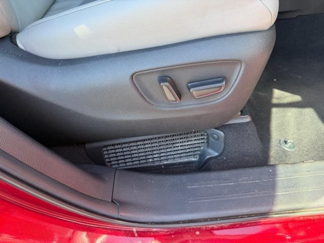 2025 Toyota Sienna XLE 7 Passenger