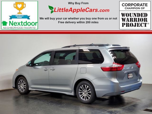 2019 Toyota Sienna XLE w/ Auto Access Seat Package 7 Passenger