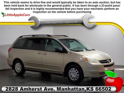 2004 Toyota Sienna LE