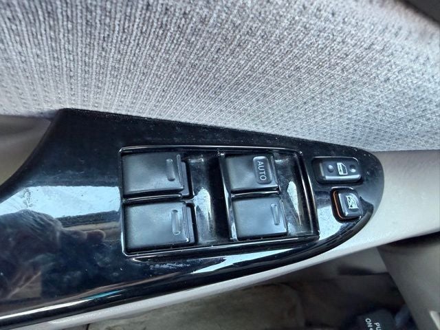 2004 Toyota Sienna LE