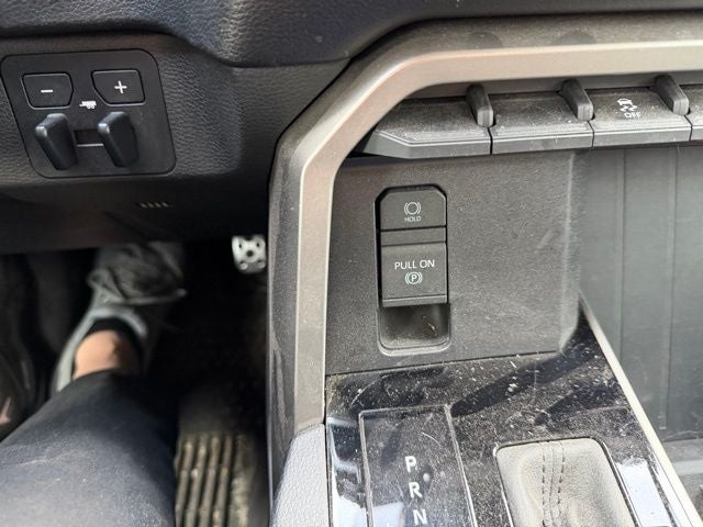 2023 Toyota Tundra SR5 TRD SPORT