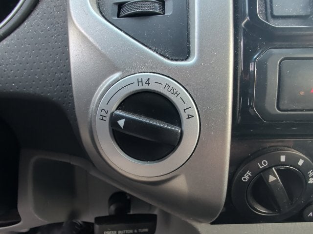 2015 Toyota Tacoma Base V6