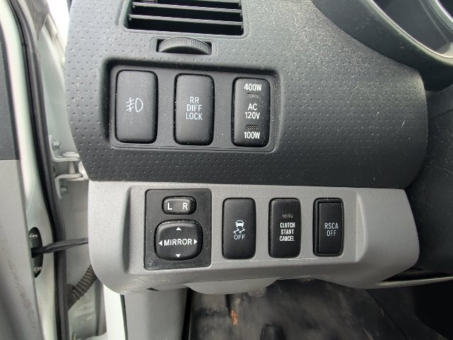 2015 Toyota Tacoma Base V6
