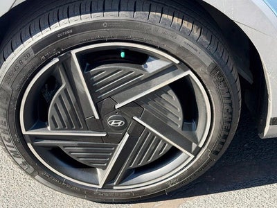 2025 Hyundai IONIQ 5 Limited