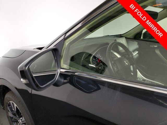 2022 Mitsubishi Eclipse Cross SE