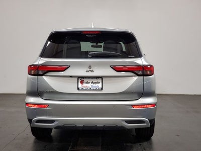 2024 Mitsubishi Outlander SE 4WD