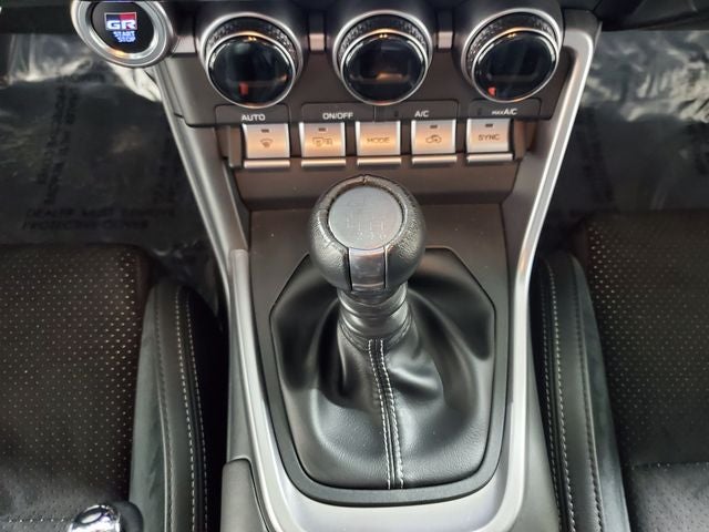 2024 Toyota GR86 Premium