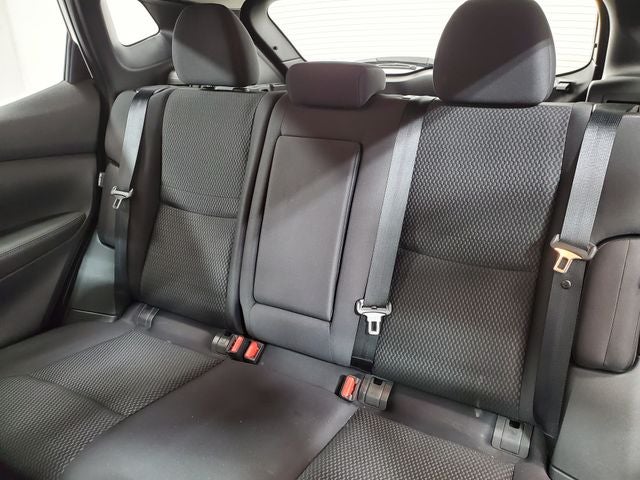2022 Nissan Rogue Sport S FWD