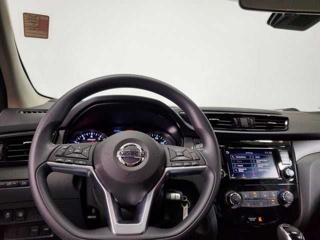 2022 Nissan Rogue Sport S FWD