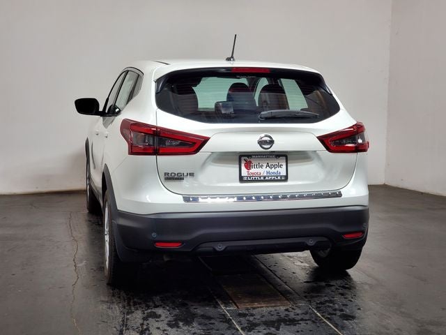2022 Nissan Rogue Sport S FWD