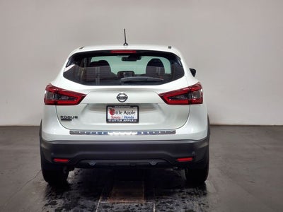 2022 Nissan Rogue Sport S FWD