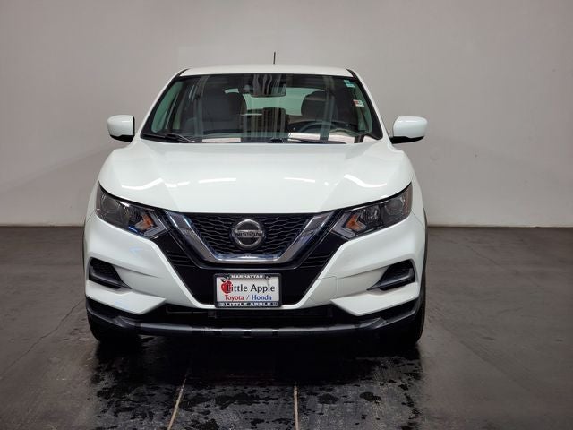 2022 Nissan Rogue Sport S FWD