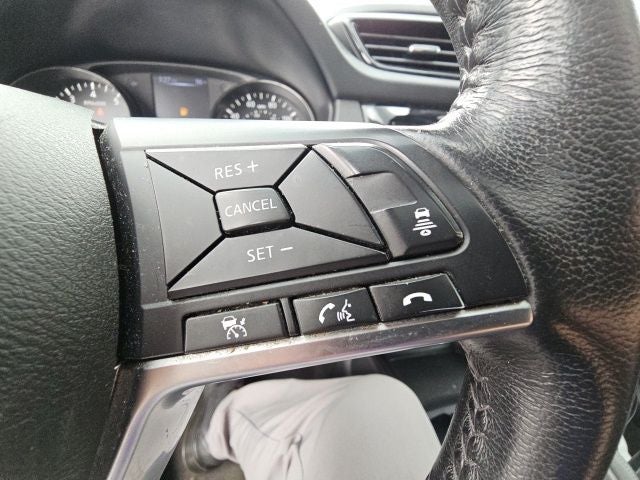 2017 Nissan Rogue Sport SL