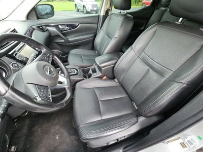 2017 Nissan Rogue Sport SL