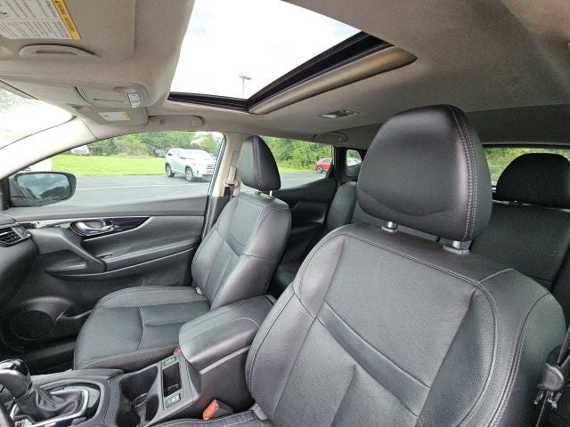 2017 Nissan Rogue Sport SL