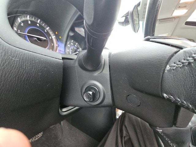 2015 INFINITI QX80 Base