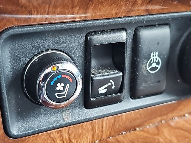 2015 INFINITI QX80 Base